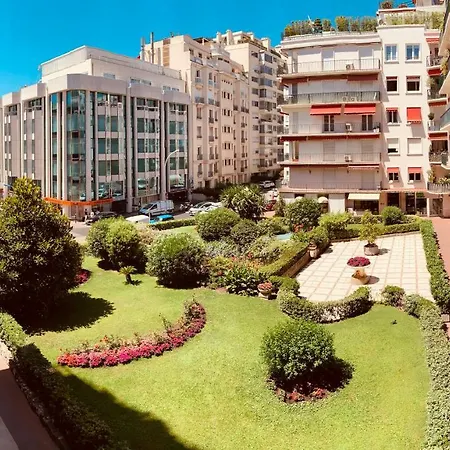 Palais Armenonville Proche Carlton Croisette * Κάννες